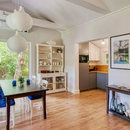 Letni Dom Nad Jeziorem Kaszuby Trojmiasto Casa de Férias Bieszkowice