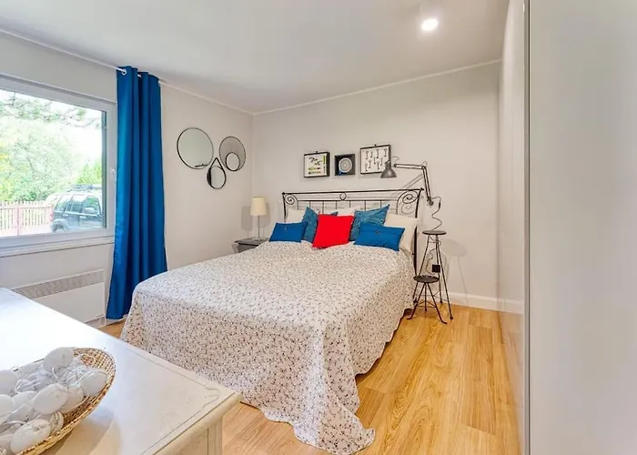 Letni Dom Nad Jeziorem Kaszuby Trojmiasto Дом отдыха *